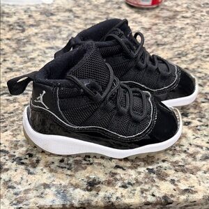 Baby Jordan’s Black Sneakers